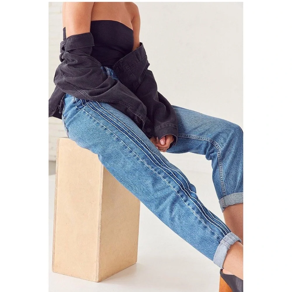 BDG Mom Pintuck Pleated Jeans 24 x 32 Preowned Vintage Look - Picture 6 of 11
